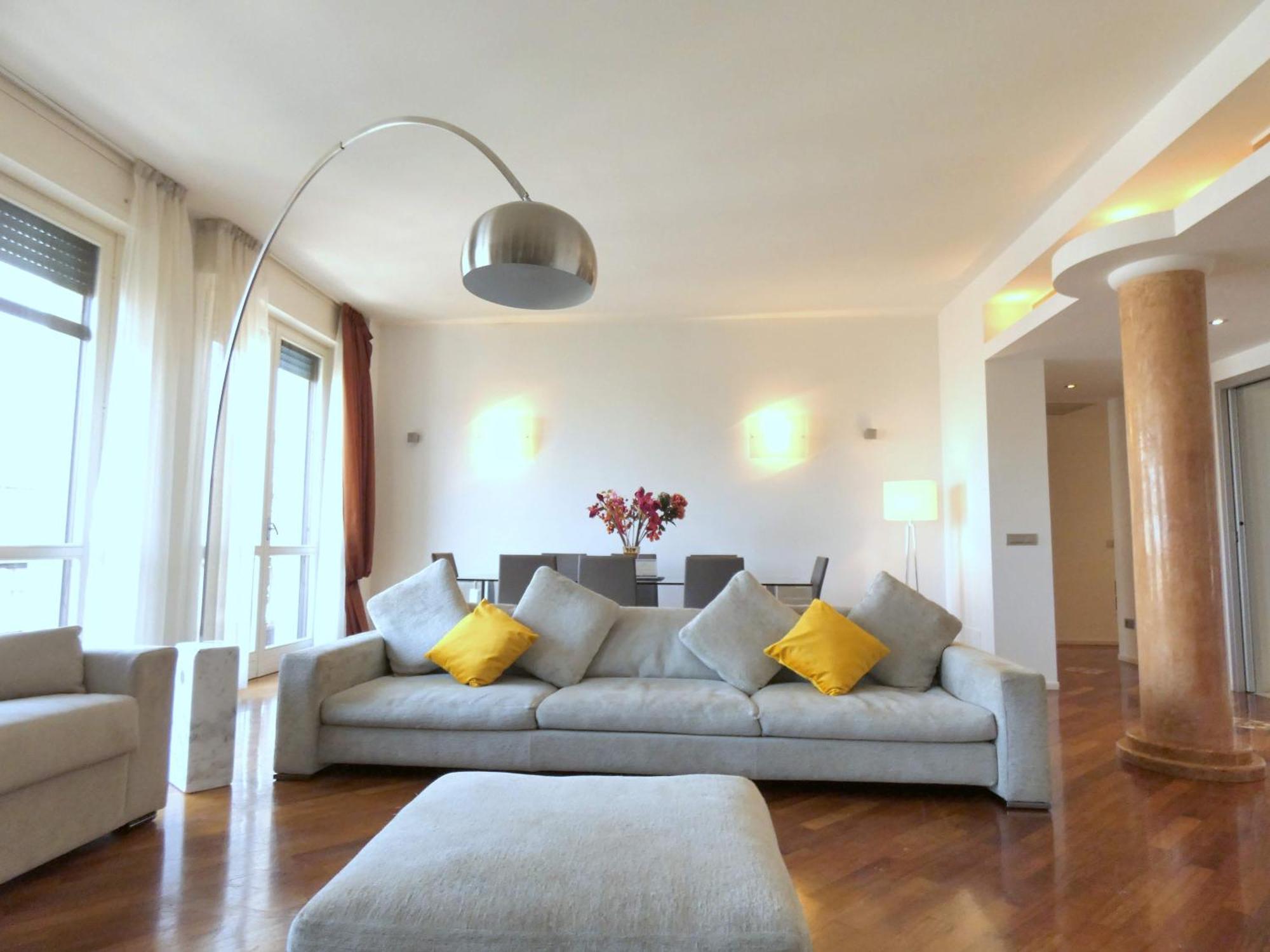 Heart Milan Apartments Duomo Missori Exterior photo
